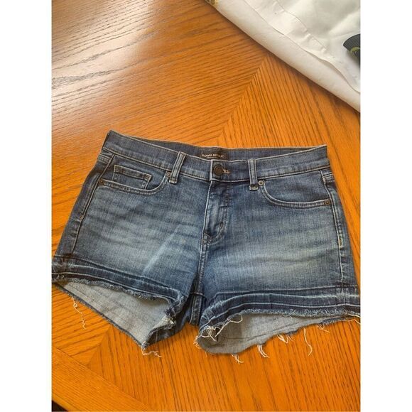 Banana Republic Women's Denim Frayed Hem Shorts - Picture 7 of 7